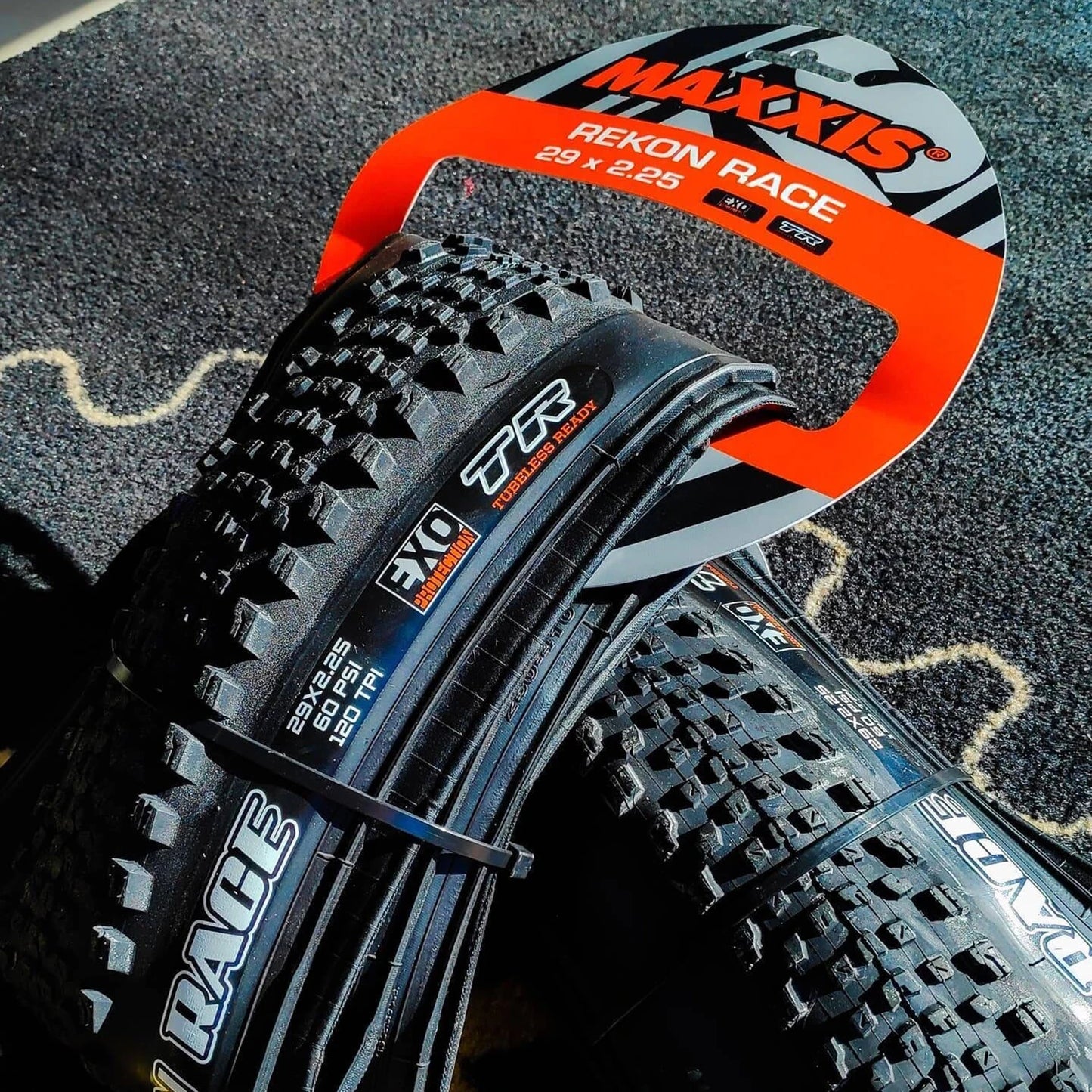 MAXXIS Rekon Race EXO TR Tubeless MTB Bike Tire – 29x2.25/2.35 Foldable Mountain Bicycle Tyre