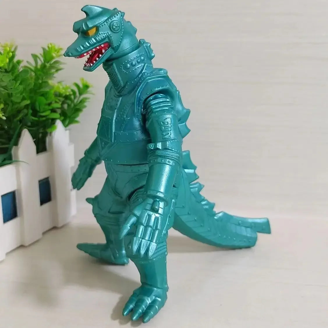 Godzilla vs King Kong Anime Action Figure – King Ghidorah Three-Headed Golden Dragon Collectible Toy