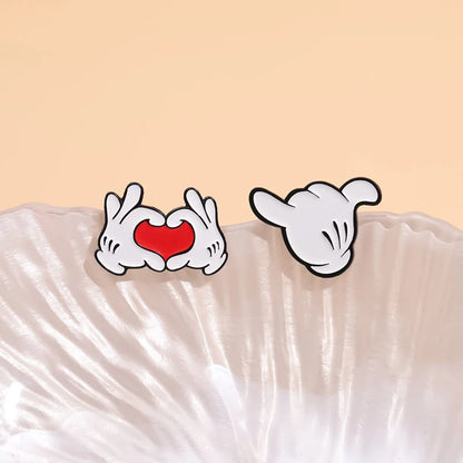 Love You Hand Gesture Enamel Pin – Cartoon Metal Brooch for Backpacks, Lapels & Gifts
