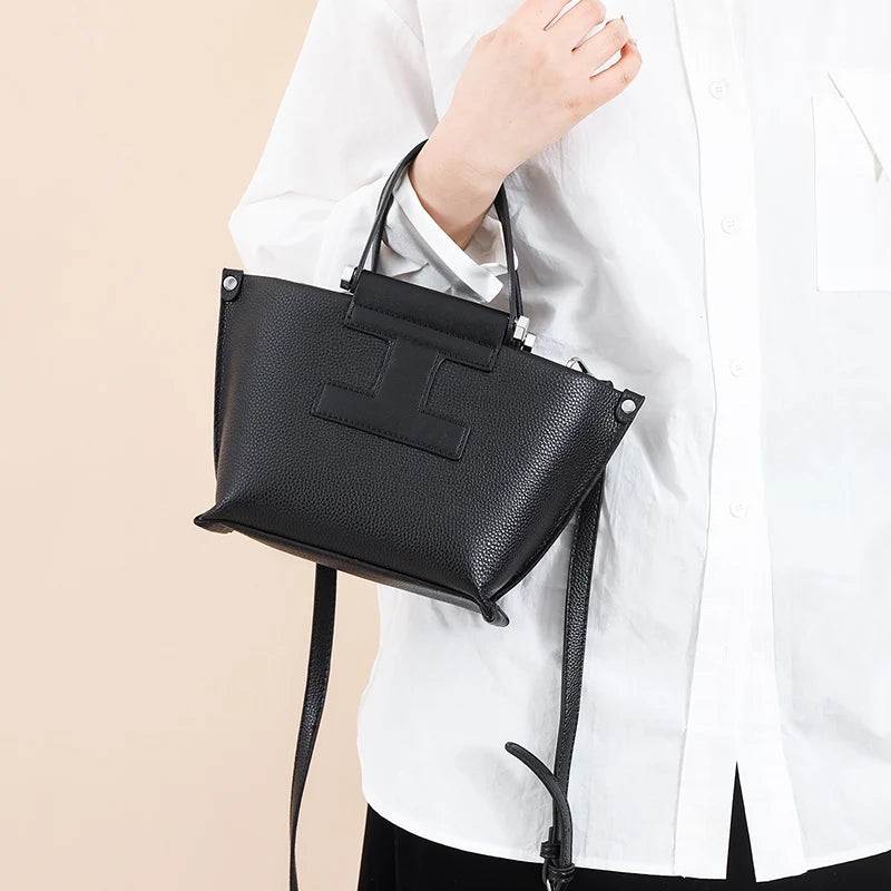Luxury Cowhide Women’s Tote Bag – High-Quality Genuine Leather Shoulder and Crossbody Handbag, Fashionable Sac A Main