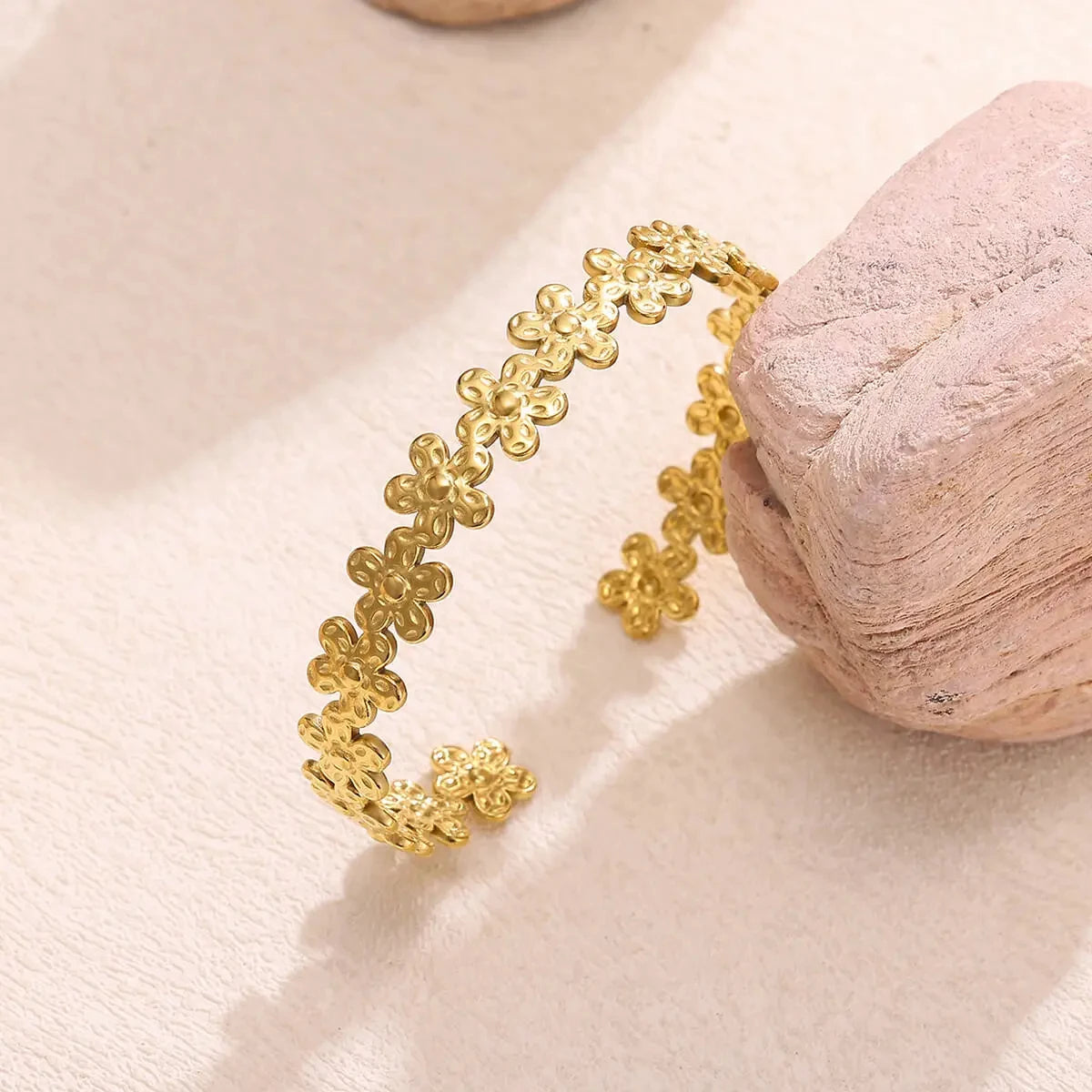 Punk Sunflower Fish Gold Stainless Steel Bracelet – Trendy Women’s Bangle Wedding Couple Jewelry