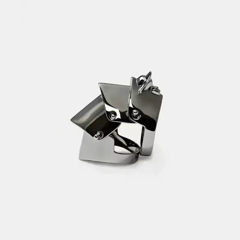 Anime Oosaki Nana Cosplay Metal Armor Ring – Rock Punk Style Movable Joint Jewelry for Unisex Gift