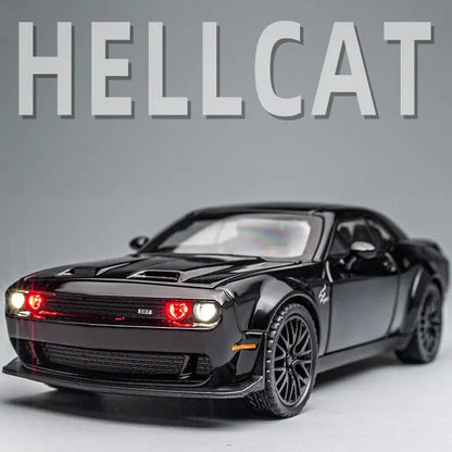 Dodge Challenger Hellcat 1:32 Scale Die-Cast Toy Car – Pull Back Model with Sound and Light Features