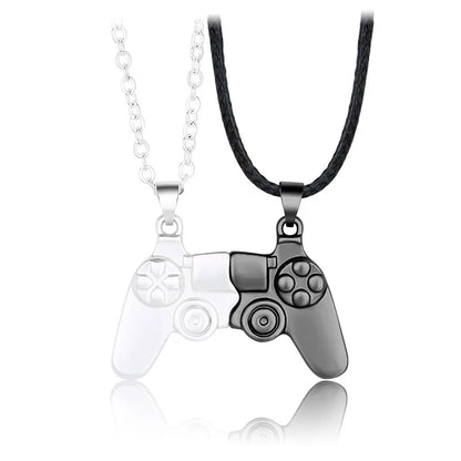 2Pcs Magnetic Couple Necklace Set – Game Controller Friendship Matching BFF Necklaces for Him & Her
