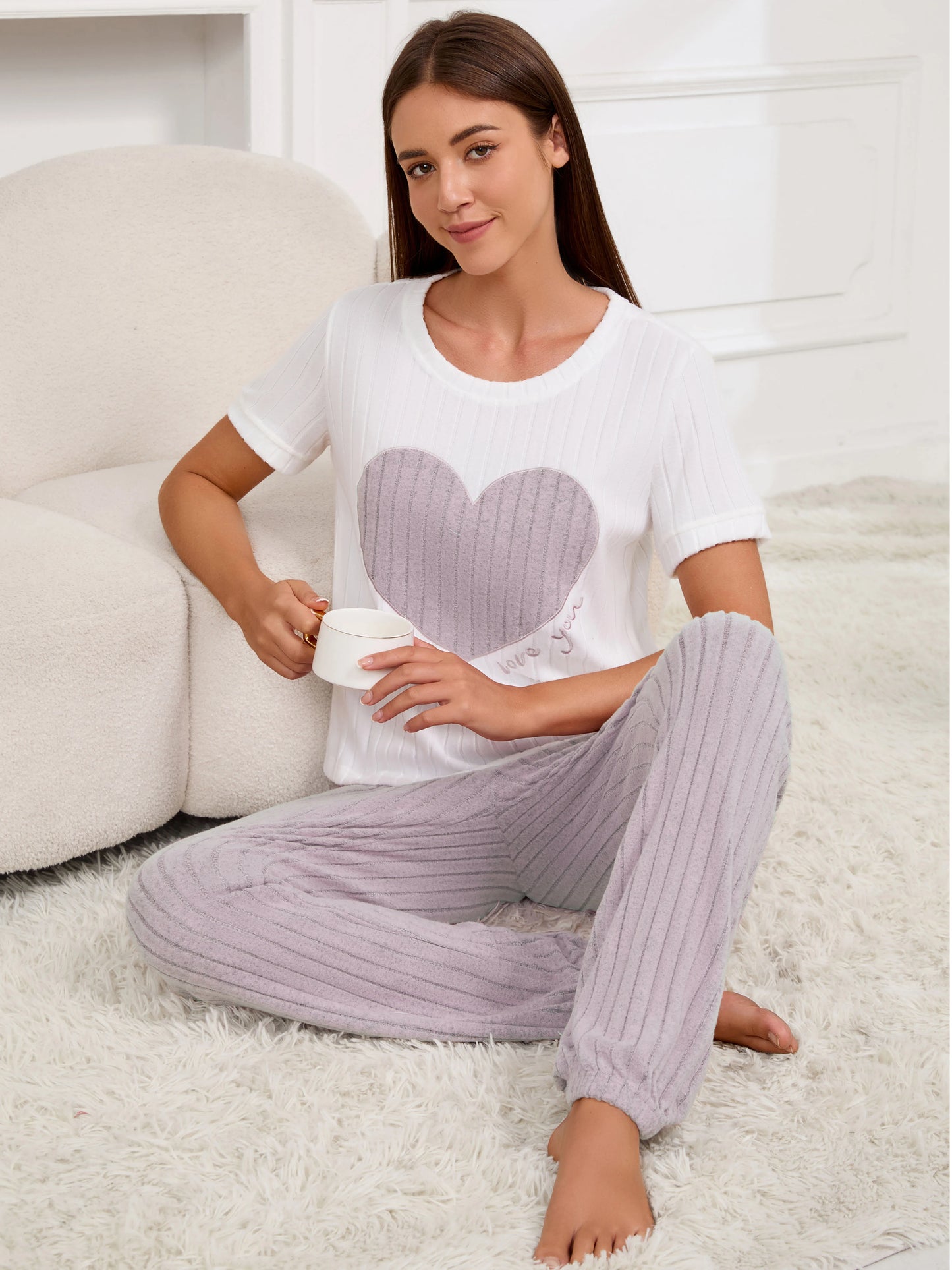Women’s Heart Print Pajama Set – Short Sleeve Top & Pants Two-Piece Loungewear