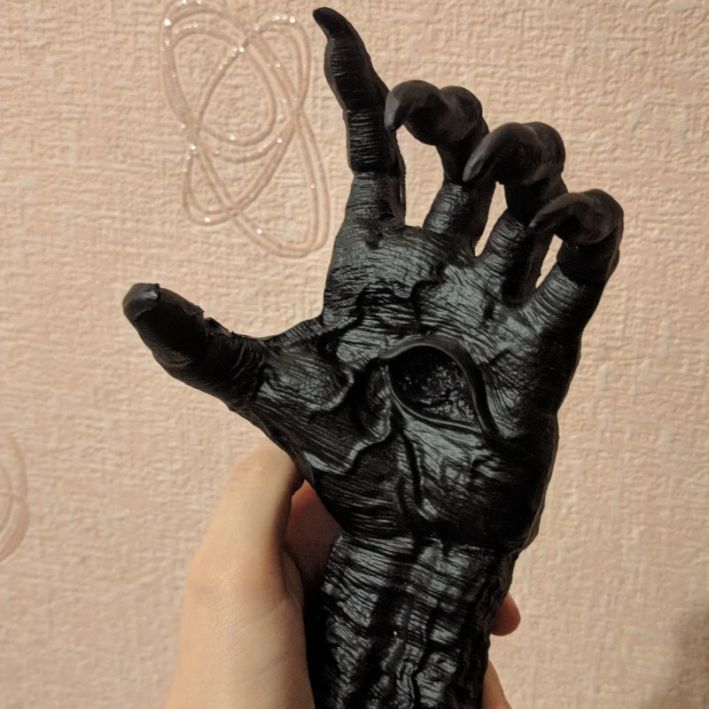 Gothic Witch's Hand Statues - Creative Resin Ornament and Wall Art Sculptures for Aesthetic Home Decor and Key Storage