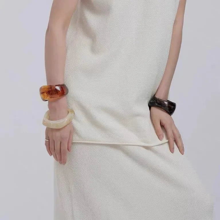 Vintage Wide Geometric Resin Beige Brown Coffee Bangles — Irregular Chunky Bracelet Jewelry Gift for Women & Girls
