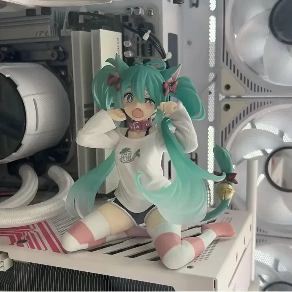 Hatsune Miku 11cm Desktop Action Figure – Neko T-Shirt Anime Figurine Toy Gift