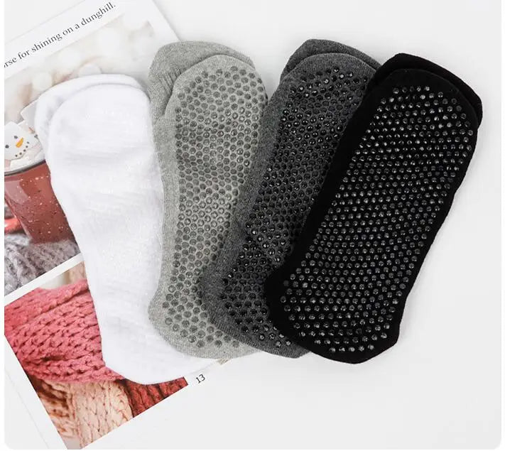 Women’s Pilates & Yoga Socks – Anti-Slip Breathable Ankle Socks for Ballet, Fitness, and Gym Workouts