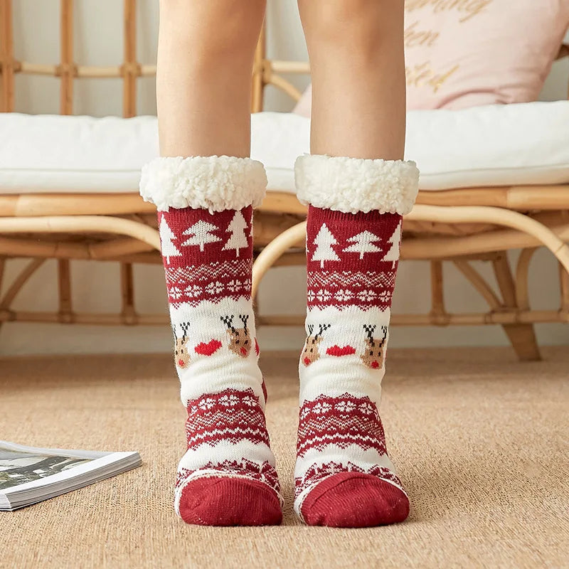 Winter Plush Women’s Non-Slip Floor Socks – Fuzzy Soft Penguin, Deer, Elk & Bear Slippers, Cozy Christmas Gift