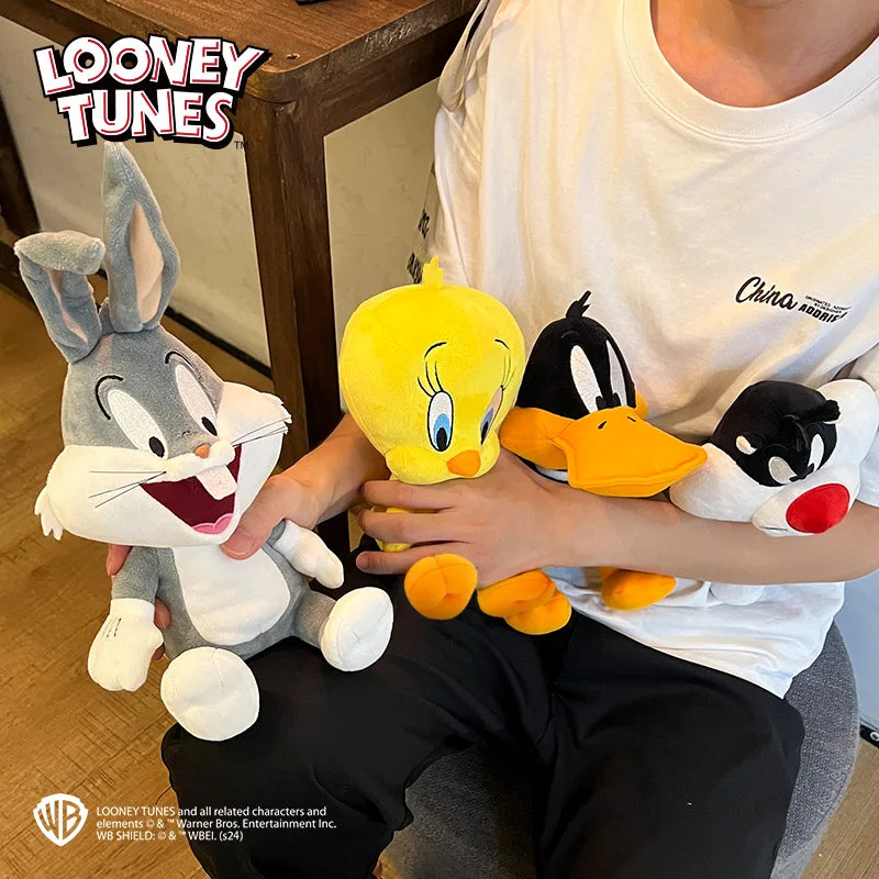 Looney Tunes Plush Toy Set — 20cm Bugs Bunny, 32cm Tweety, Lola Bunny & Daffy Cartoon Peluche