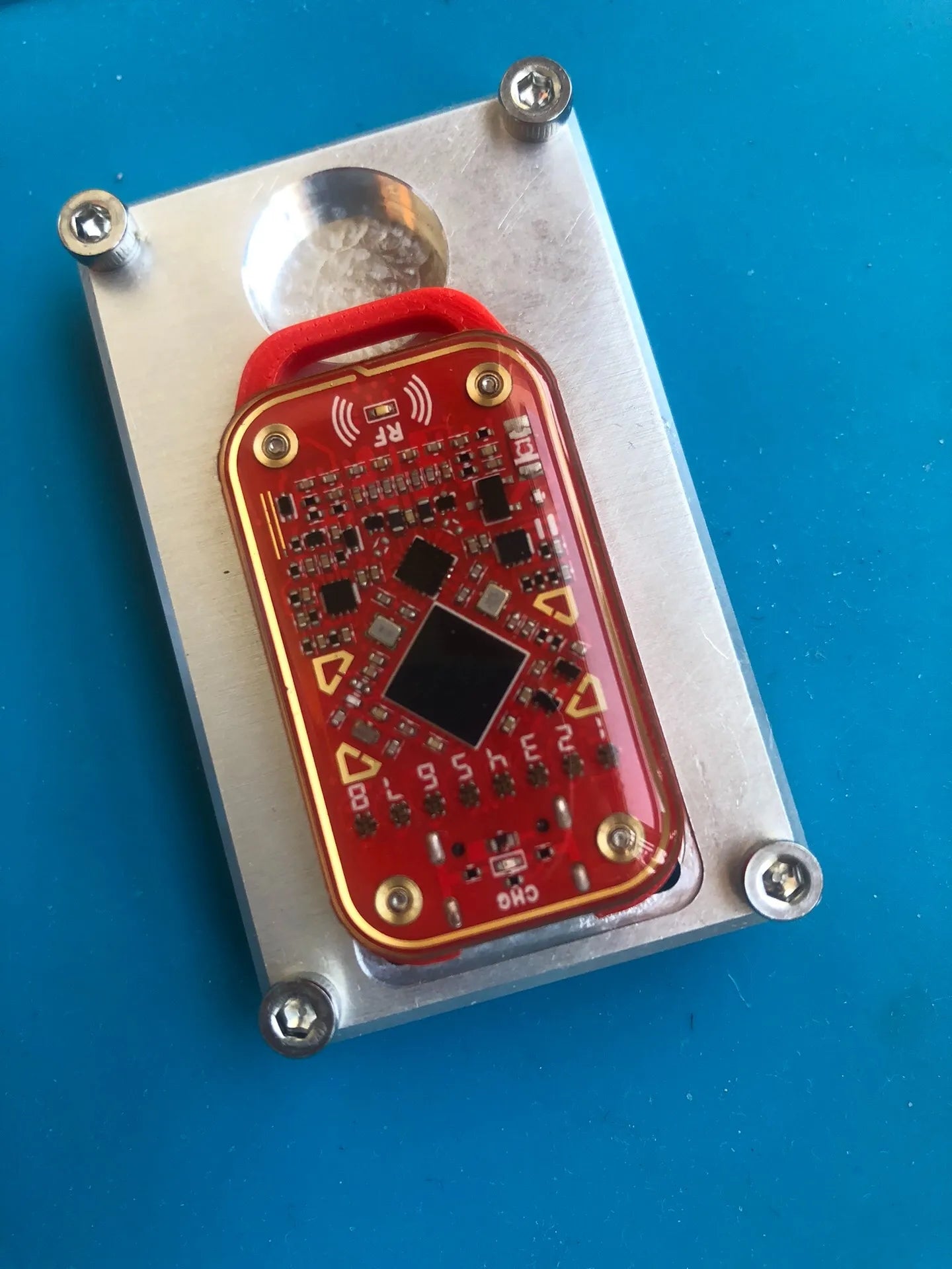 Chameleon Ultra Remastered – 6-Layer RFID Security Card