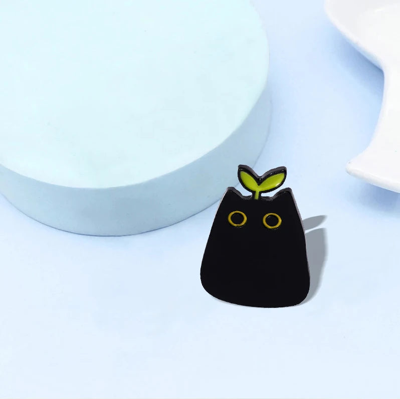 Cute Black Cat Enamel Pin – Cartoon Animal Metal Brooch Badge Jewelry Gift for Kids Punk Style