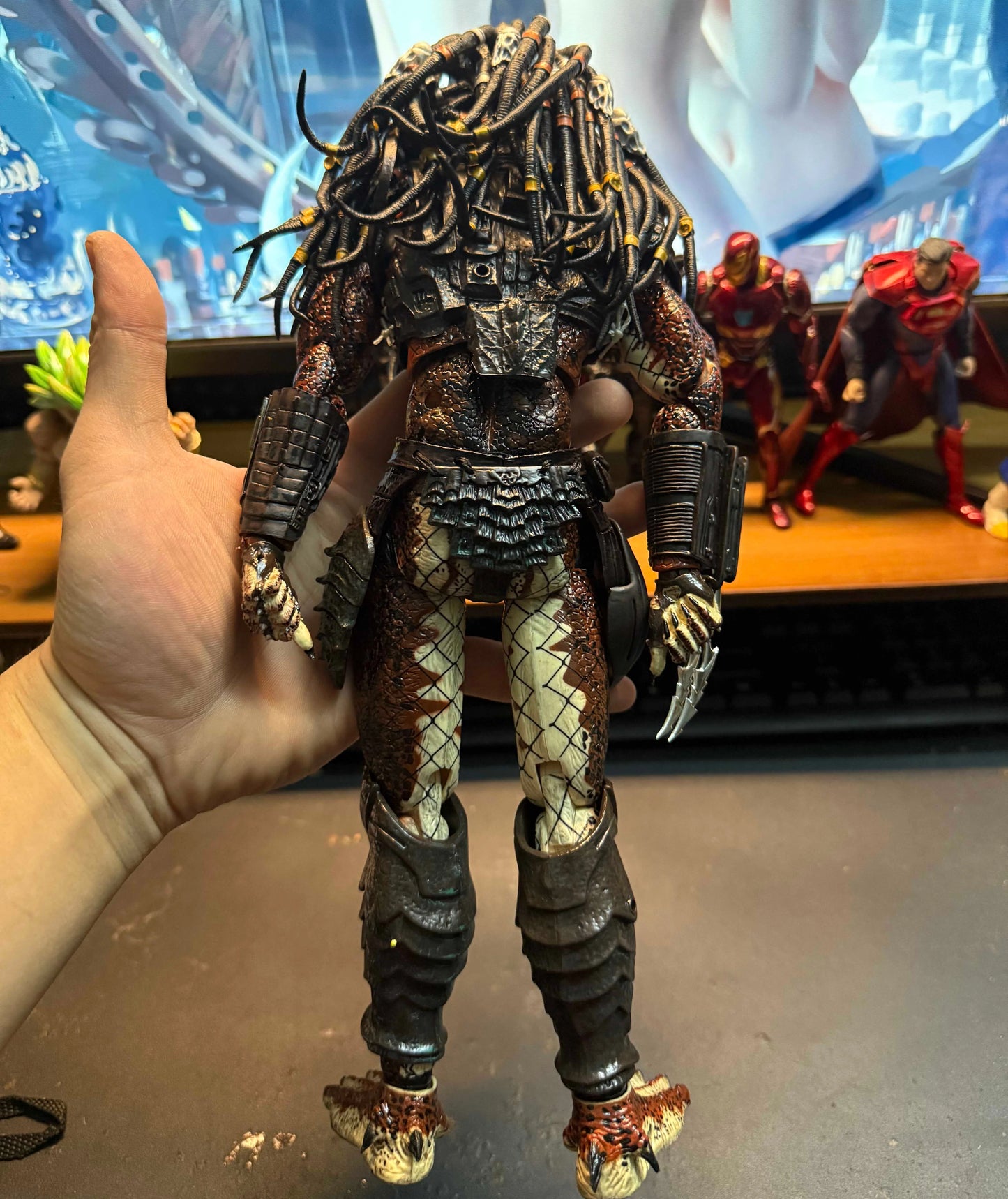 HC Collectible Predator Series — Articulated Scar & Ravager Action Figure Collection