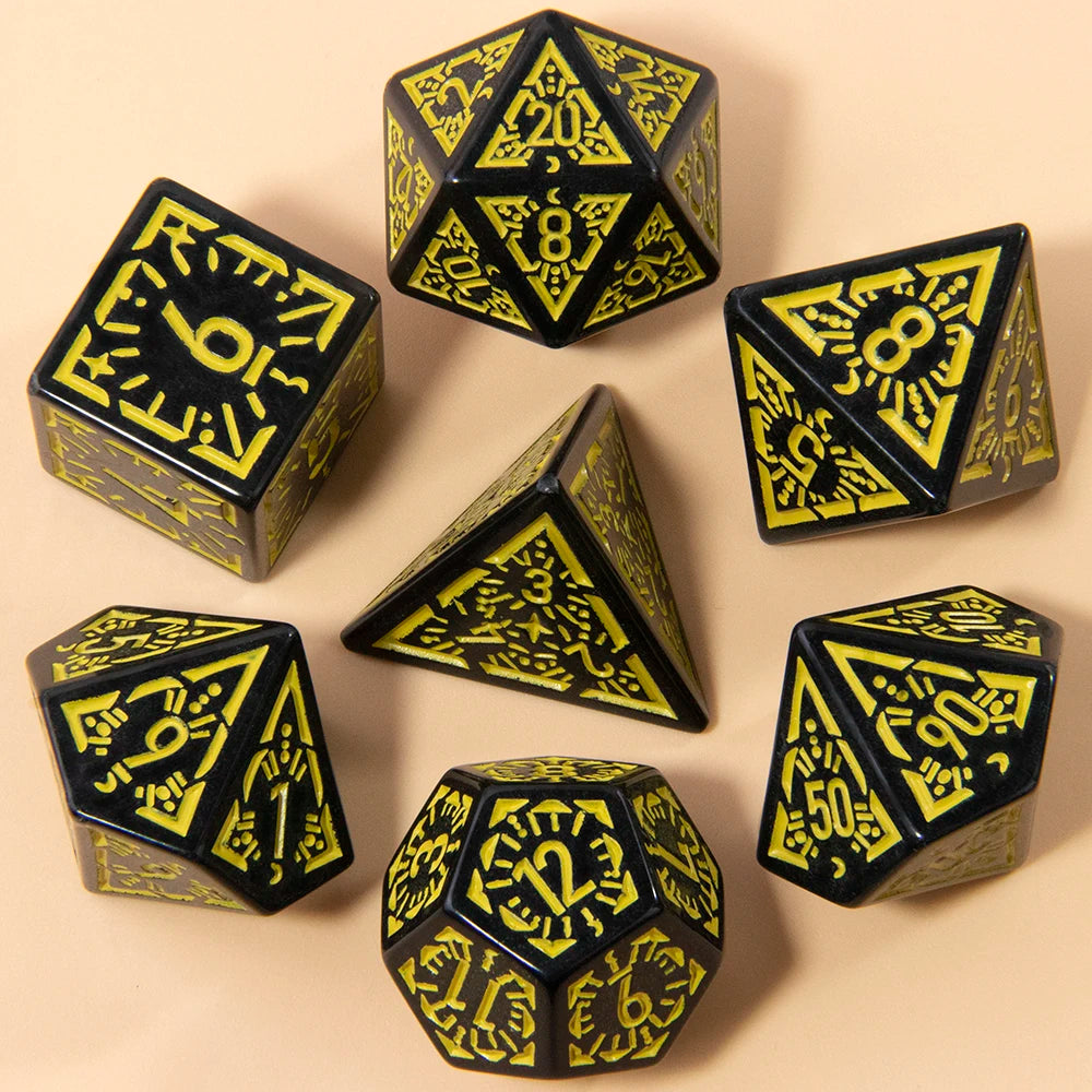 DND Carving Pattern Dice Set - 7Pcs RPG Polyhedral Dice for Board Games, Gifts & Entertainment Accessories