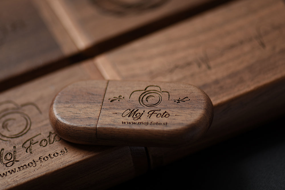 Custom Logo Wooden USB 2.0 Flash Drive with Box – 4GB 16GB 32GB 64GB Memory Stick for Wedding Photography Gifts