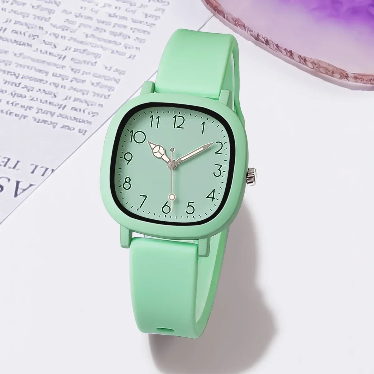 Fashion Women’s Silicone Quartz Watch – Ladies Wristwatch Gift for Christmas & Valentine’s Day