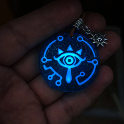 Sheikah Eye Pendant Keychain – Zelda Glow-in-the-Dark Key Ring Charm