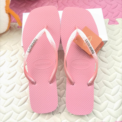 Women's Summer Flip Flops 2026 - Fashion Outdoor Beach Travel Slippers for Comfortable Everyday Wear