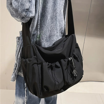 Women’s Fashion Crossbody Bag with Drawstring Detail – Spacious Zipper Shoulder Purse with Stylish Bag Charm