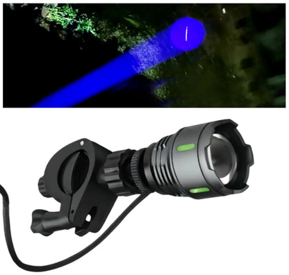 USB Illuminated Pointer Light - 1800m Long-Distance Outdoor Clip-On Flashlight in Blue, White, Yellow & Green