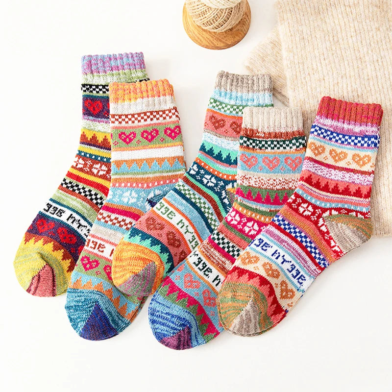 5 Pairs Women’s Thick Warm Socks – Soft Comfortable Autumn Winter Calf Socks, Retro Ethnic Style