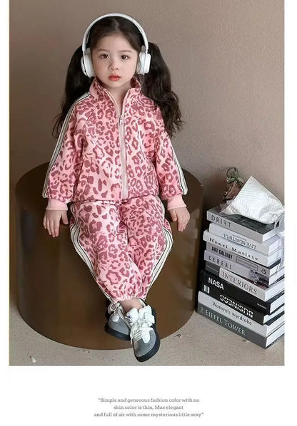 Girls' Spring Sportswear Set – Stylish Leopard Pattern Top & Pants Two-Piece Outfit for Children