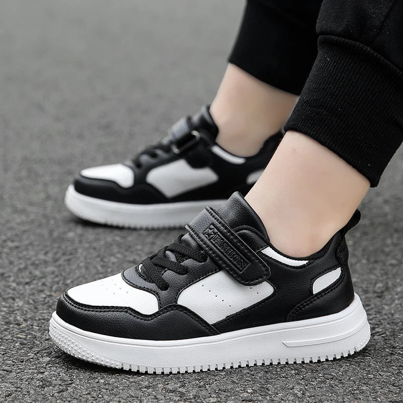 Children’s Black Leather Sneakers – Non-Slip Casual Flat Walking Shoes for Boys & Girls, Lightweight Student Sports Footwear