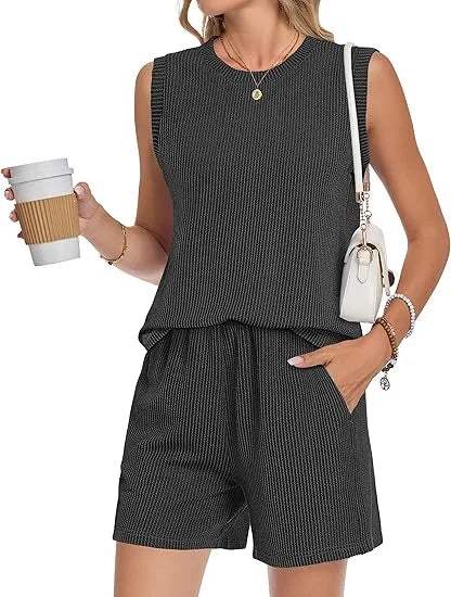 Women’s 2 Piece Casual Outfit Set - O-Neck T-Shirt & Elastic Waist Shorts Comfortable Fashion Suit