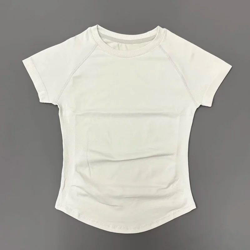 HISTELLO Women’s Sports T-Shirt - Short Sleeve Gym Yoga Workout Top for Running & Fitness Activewear