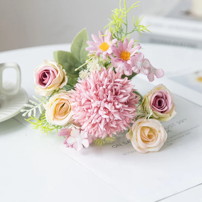7-Piece Chamomile Faux Flower Arrangement — Flowerpot Ornament & Wedding Accessory