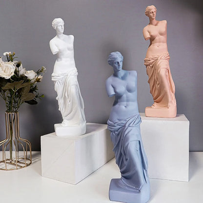 Resin Venus Statue — Greek Mythology Aphrodite Figurine for Nordic Home Decor & Art Room Display