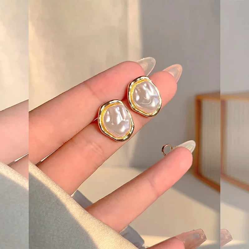 Geometric Irregular Round Pearl Earrings – Minimalist Trendy Jewelry for Women 2024 Gift