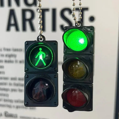 1/2Pcs Simulation Electronic Traffic Light Keychain – Mini LED Pedestrian Light Toy, Kids Cognitive Gift Pendant