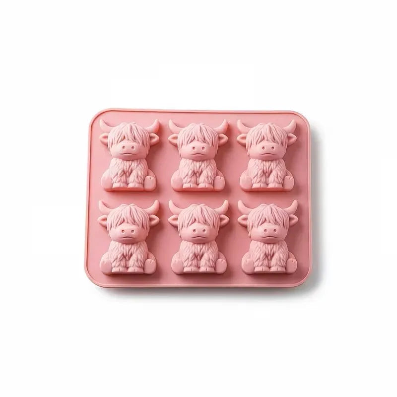 Highland Cow Silicone Ice Cube Mold - Cute 3D Reusable Tray for Cocktails, Whiskey & Drinks