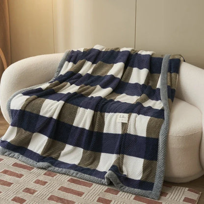 Soft Chenille Knit Throw Blanket - Machine-Washable Crochet Blanket for Couch & Bed