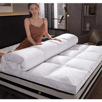 SongKAum 100% White Goose Down Mattress – Thickened, Warm Tatami Pad for Luxury Five-Star Comfort, King & Queen Size