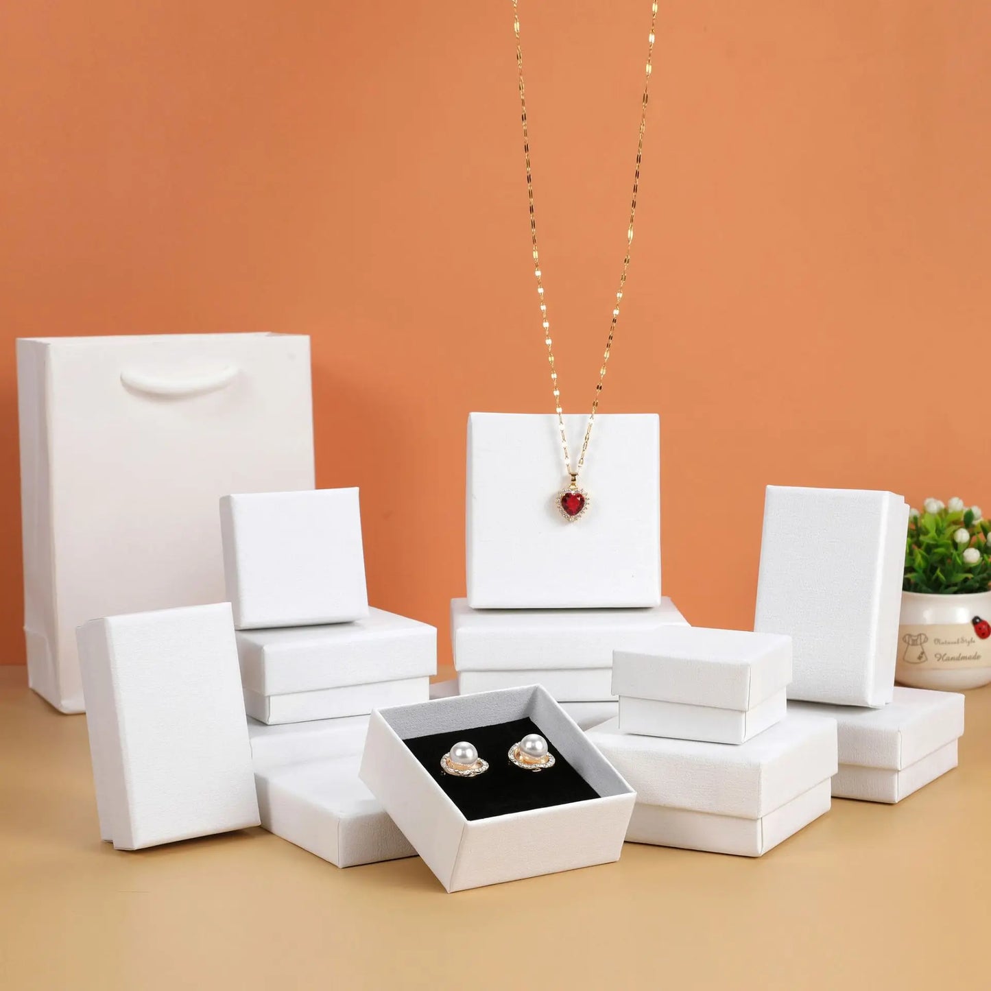 24pcs Jewelry Gift Boxes - 9x9x3cm Velvet Sponge Travel Organizer Cases for Rings Earrings Necklace Storage