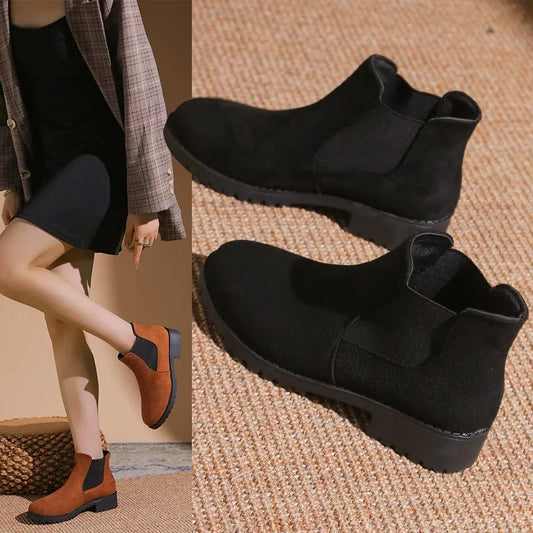 Women’s Chunky Heel Chelsea Boots - British Style Platform Thick Sole Height Increasing Casual Boots for Autumn & Winter