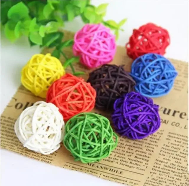 10pcs Sepak Takraw Parrot Chew Toys – Primary Color Foot & Beak Chewing, Scratching Toy for Birds