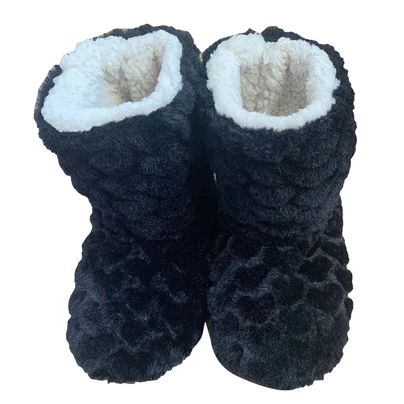 Thick Thermal Winter Socks — Plus Velvet Anti-Slip Home Slipper Socks for Men & Women, Warm Christmas Footwear