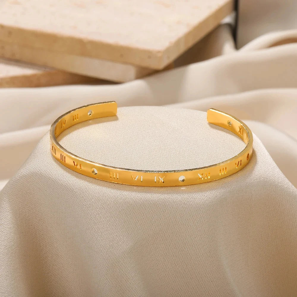 Classic Bump Pattern Open Cuff Bracelet – Gold Stainless Steel Bangle for Women Elegant Hand Jewelry Gift Accessory