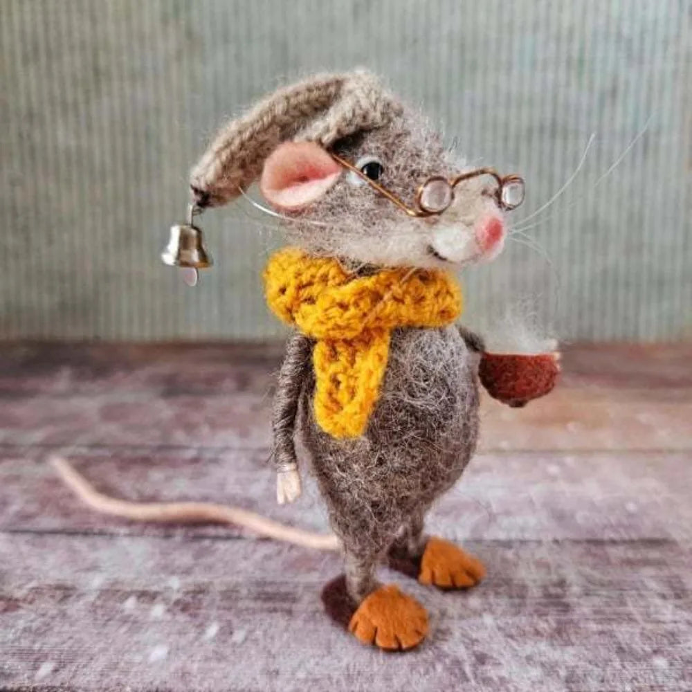 Cute Needle Felted Christmas Mouse – Handmade Holiday Ornaments & Craft Decorations