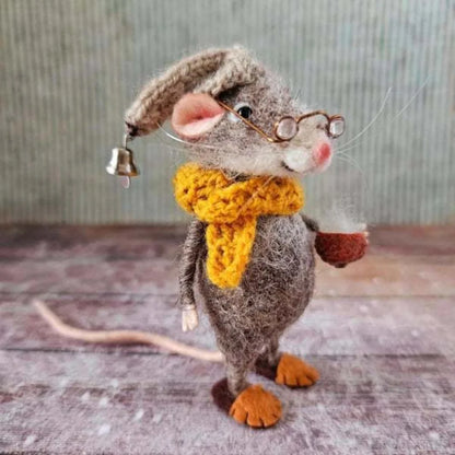 Cute Needle Felted Christmas Mouse – Handmade Holiday Ornaments & Craft Decorations