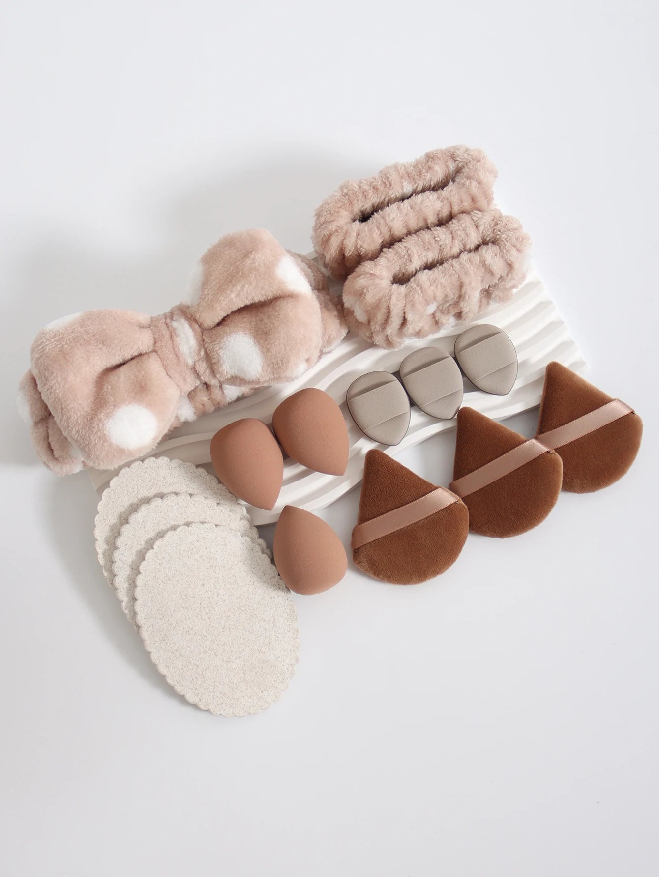 15Pcs Multi-Colored Fluffy Headband & Makeup Sponge Set - Sweet Style Beauty Essentials