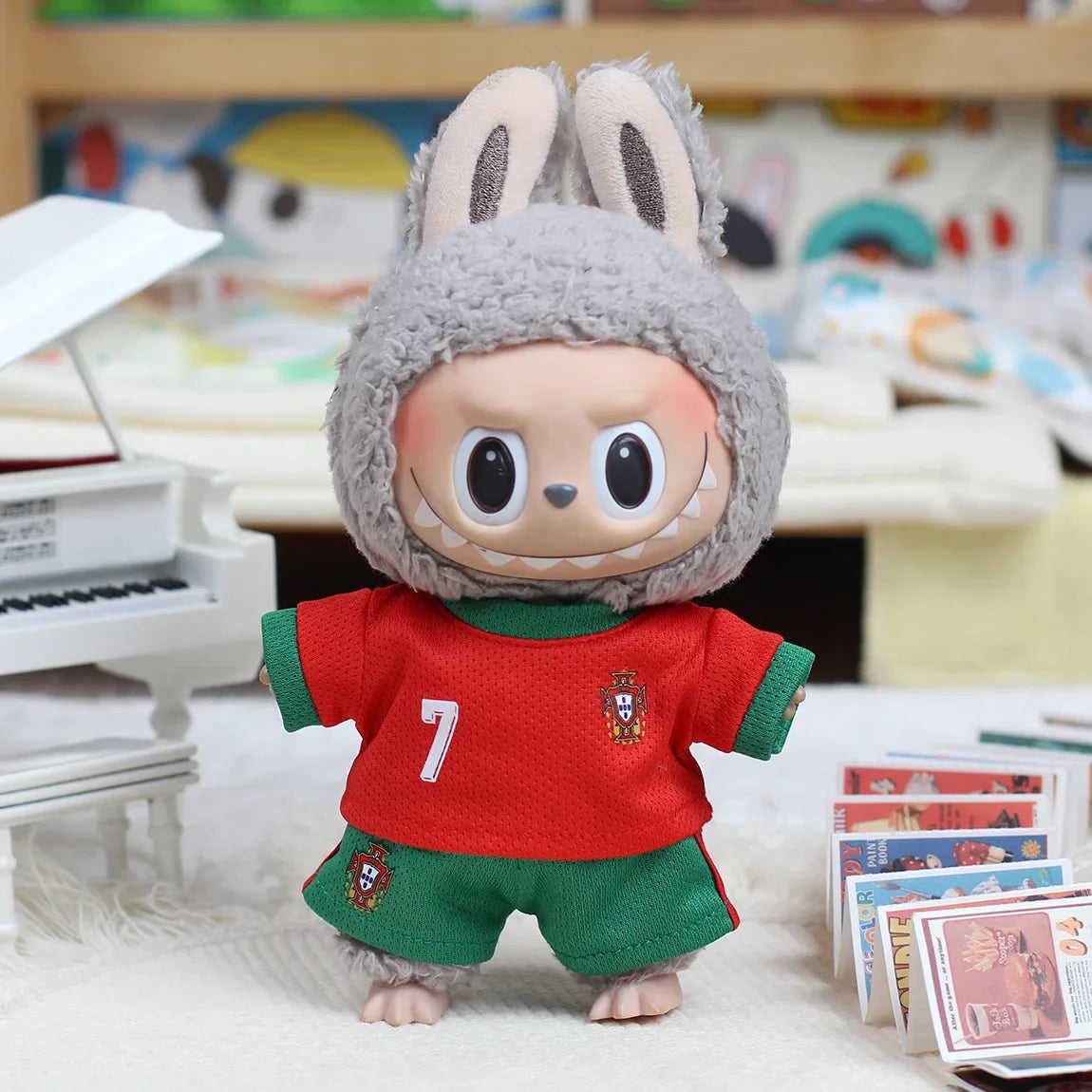 17cm Labubu Football Doll Clothing DIY Vinyl Pendant Toy for Boys – Size 7 Sportswear V1V2 V3