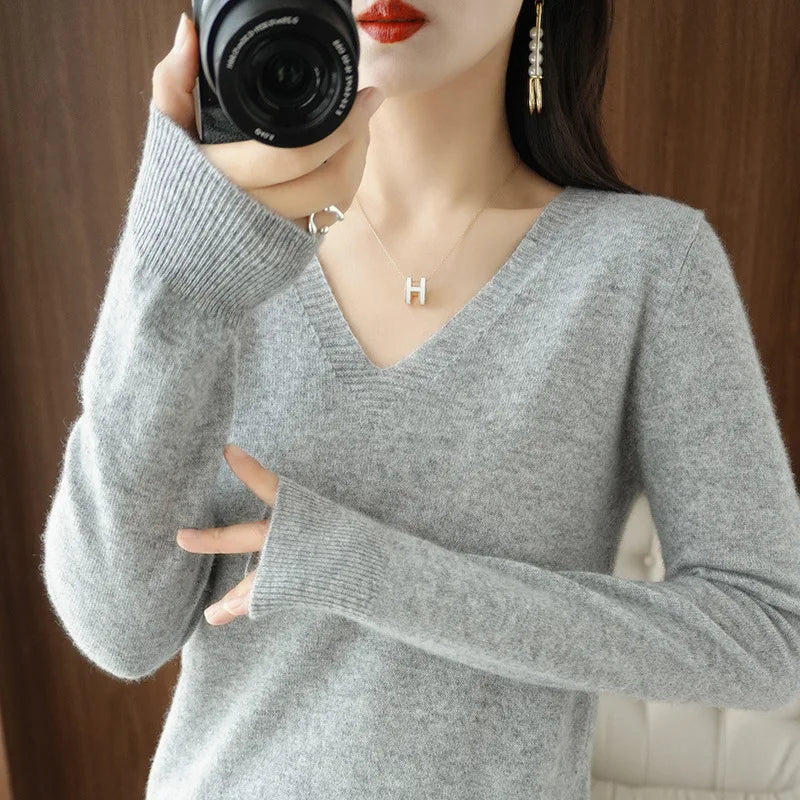 New Women’s Cashmere V-Neck Pullover – Lace Hollow Out Long Sleeve Knitted Sweater for Fall & Winter