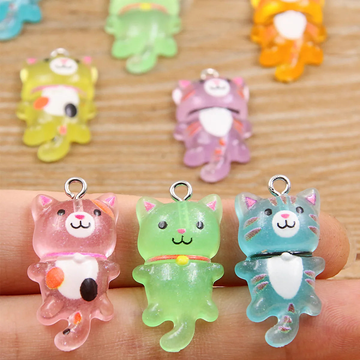 Cartoon Cat Resin Charms - 10-Piece 3D Luminous Animal Pendants for DIY Bracelets & Necklaces