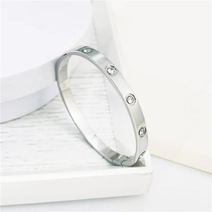 Women’s Gold Zircon Cross Nail Bracelet – Stainless Steel Screw Bangle Jewelry with CZ Stones, Fashion Wrist Accessory