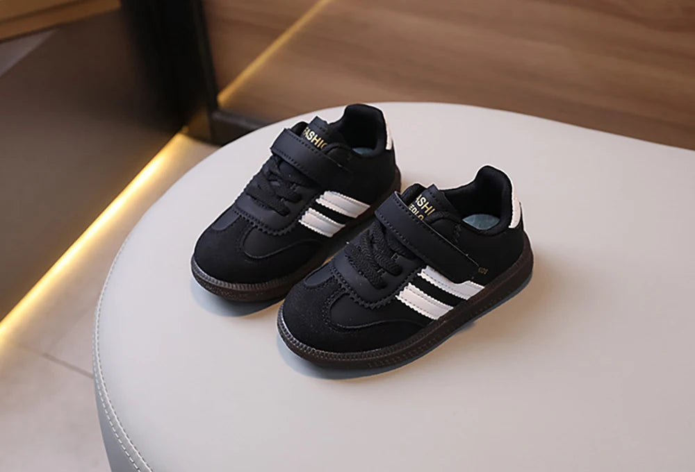 Children’s Fashion Sport Shoes – PU Leather Ergonomic Soft-Soled Sneakers for Boys and Girls